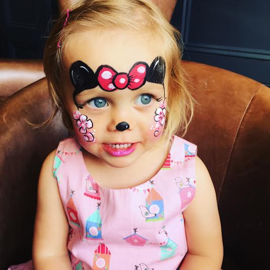 534x534 Gallery - Minnie Mouse Face Painting