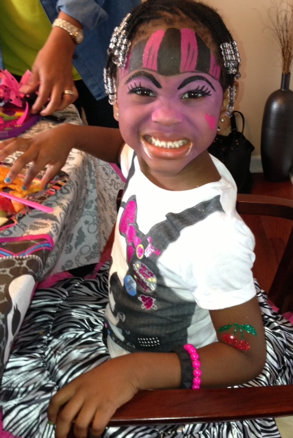 428x640 Monster High Face Painting Designs - Monster High Painting