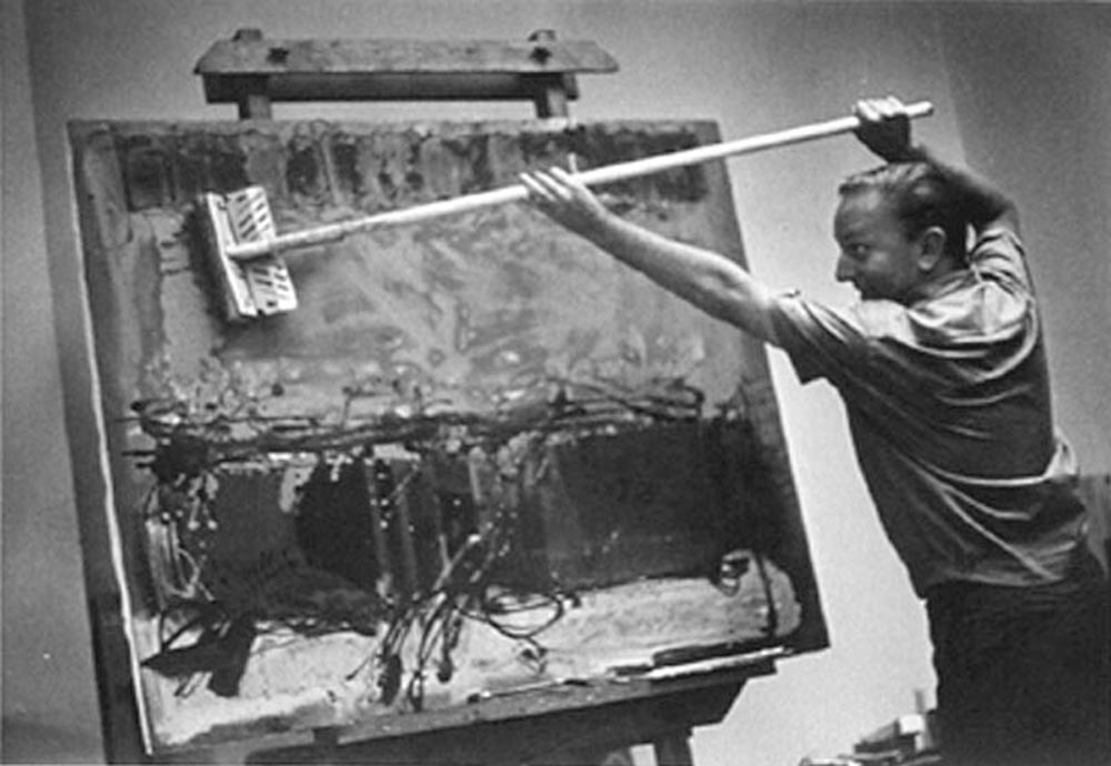 1000x690 Umk Art Amp Culture What Is Art 1 - Mop Painting