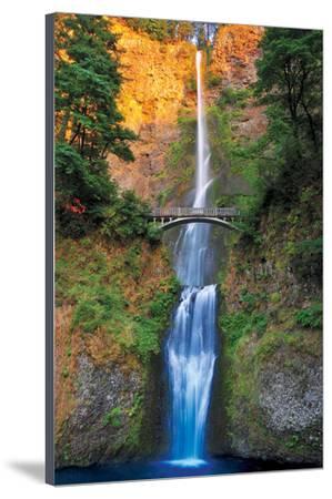 Multnomah Falls Painting at PaintingValley.com | Explore collection of ...