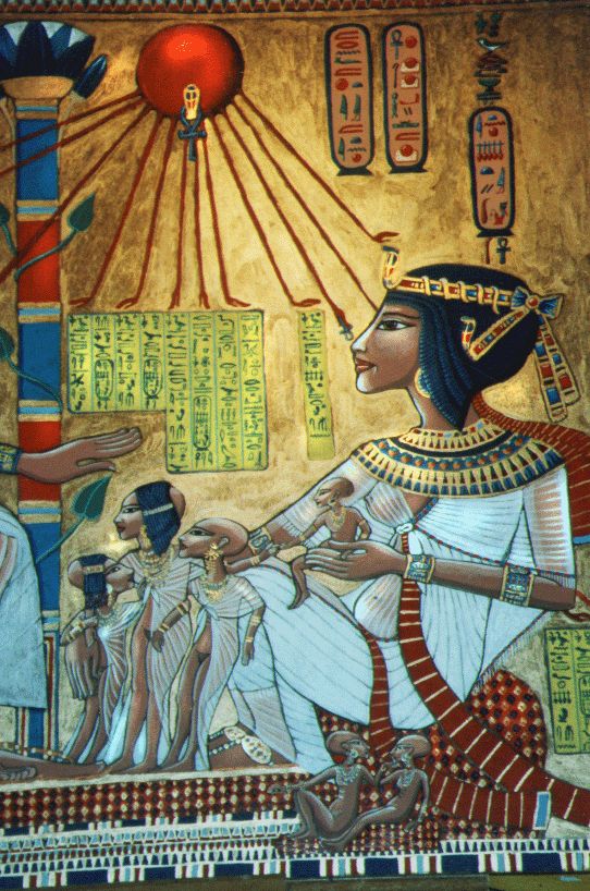 542x818 Nefertiti - Nefertiti Wall Painting