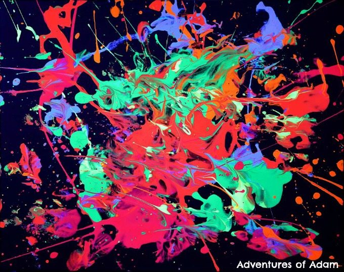 680x538 Neon Ghost Egg Splat Painting - Neon Painting