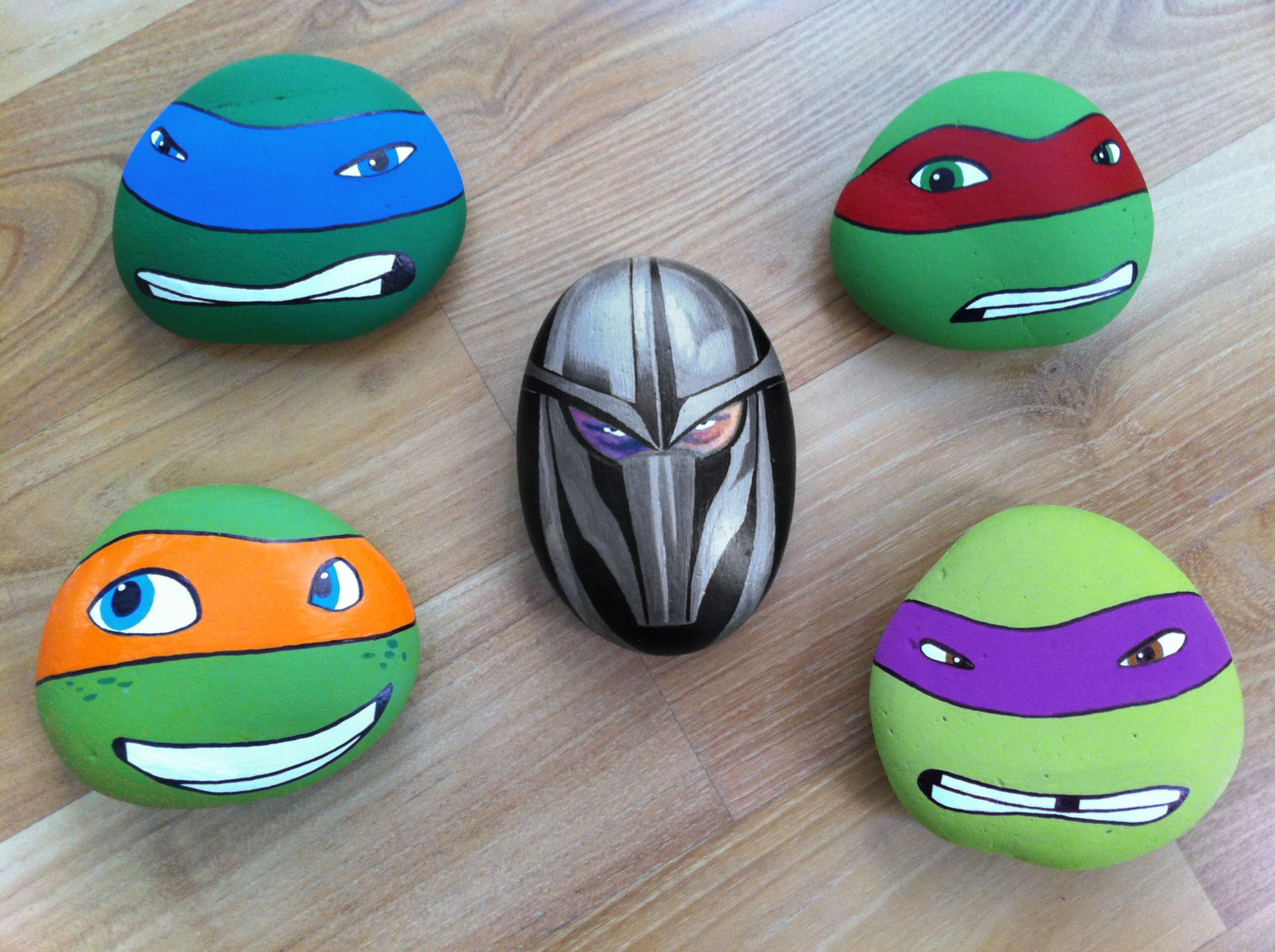 2592x1936 Hand Painted Rocks Of Ninja Turtles And Shredder! Ninja Turtles - Ninja Turtle Painting