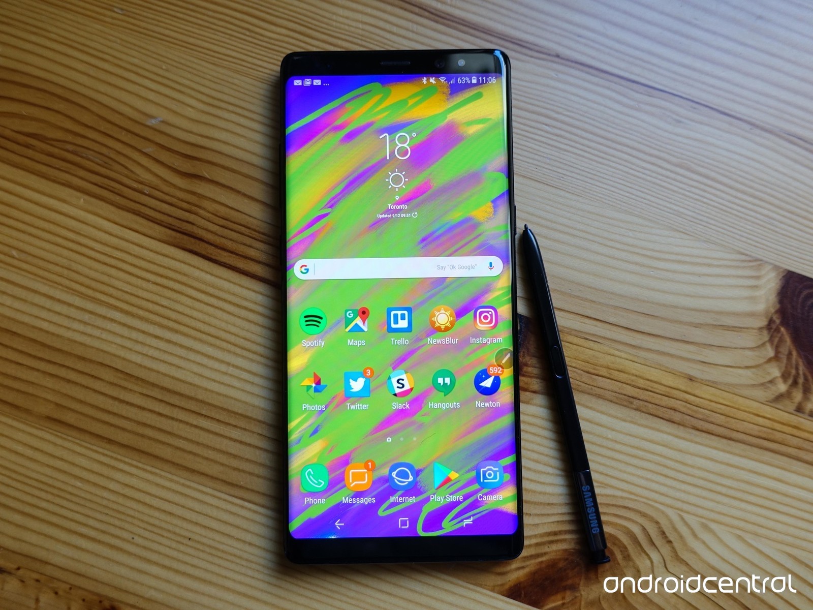 1600x1200 The Note 8 Made Me Feel Better About My Terrible Painting Skills - Note Painting