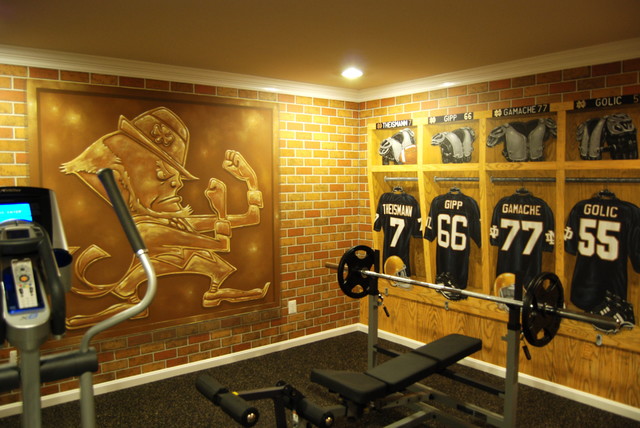 640x428 Notre Dame Football Locker Room Mural By Tom Taylor Of Mural Art - Notre Dame Football Painting