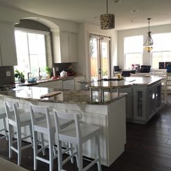 250x250 O Side Painting - O Painting