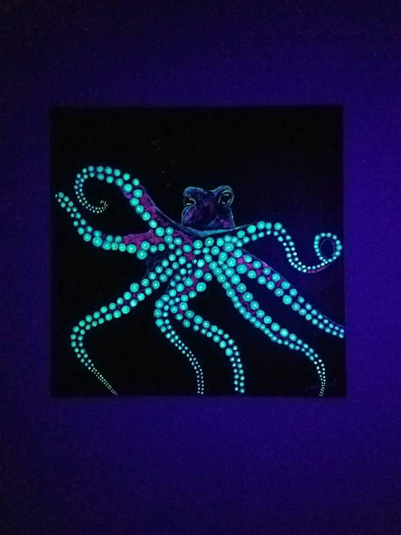 570x760 Large Ocean Painting Octopus Painting Glow In The Dark - Octopus Painting
