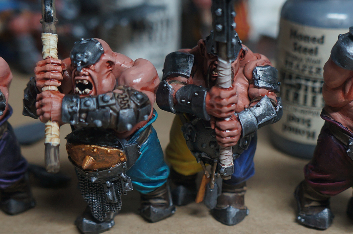 1200x798 Ironguts Batch Painting - Ogre Painting