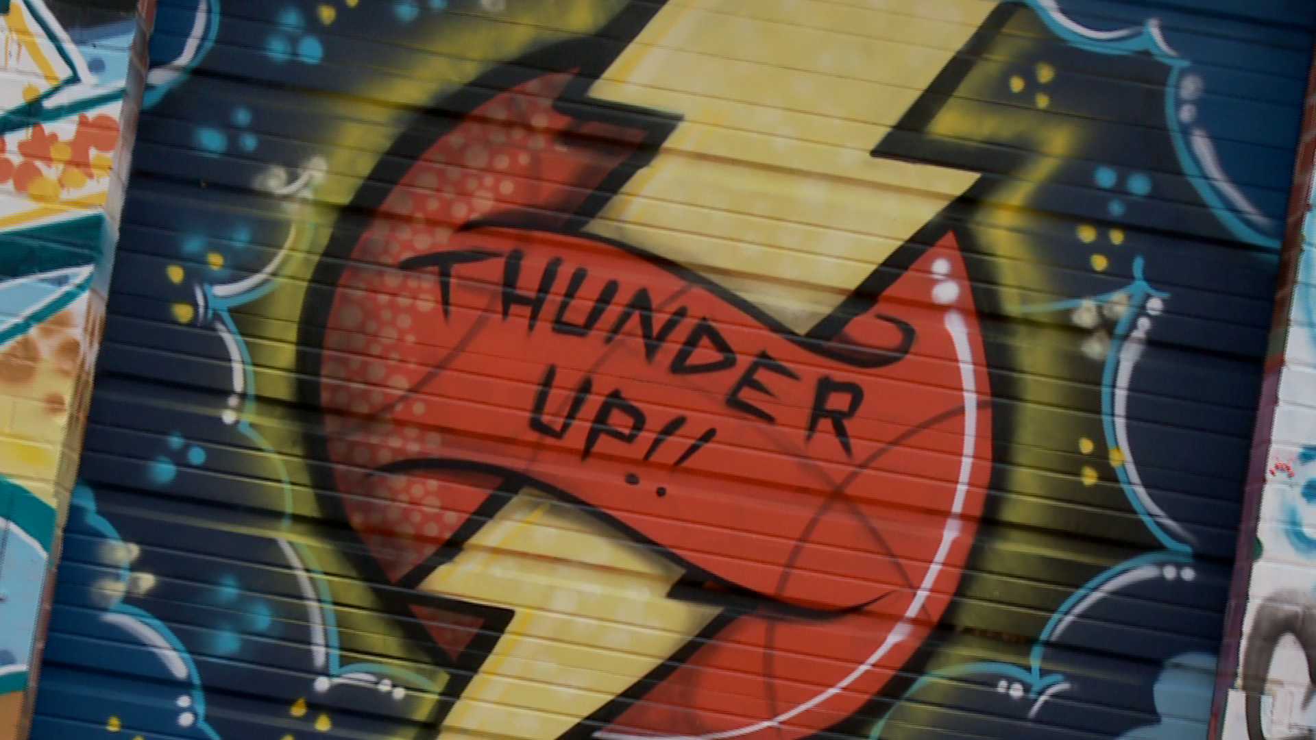 1920x1080 Thunder Fans Paint Downtown Okc Blue - Okc Thunder Painting