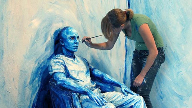 800x450 This 27 Year Old Painter Turns Everyday People Into Works Of Art - Old People Painting