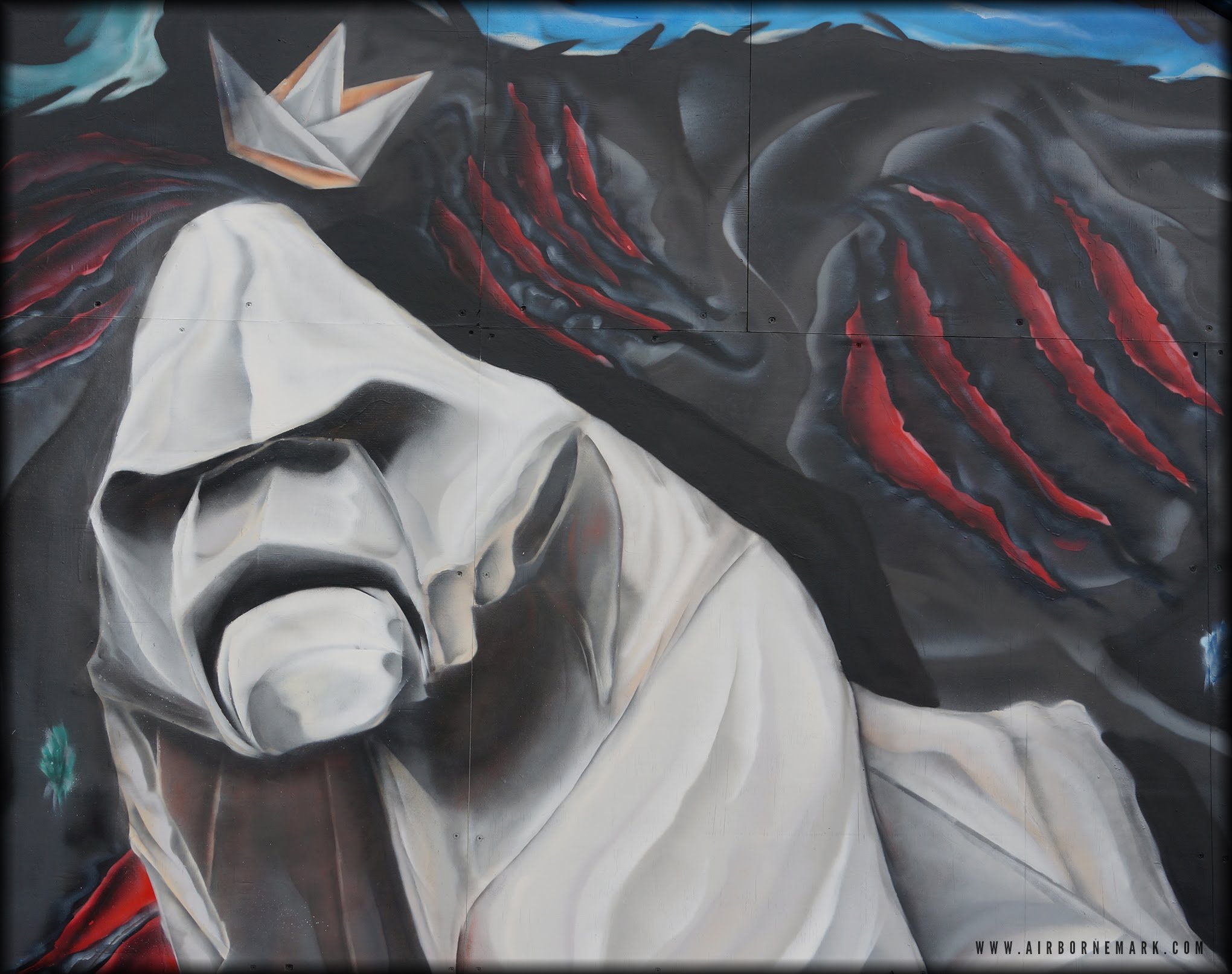 2040x1612 Painting Origami Gorilla - Origami Painting