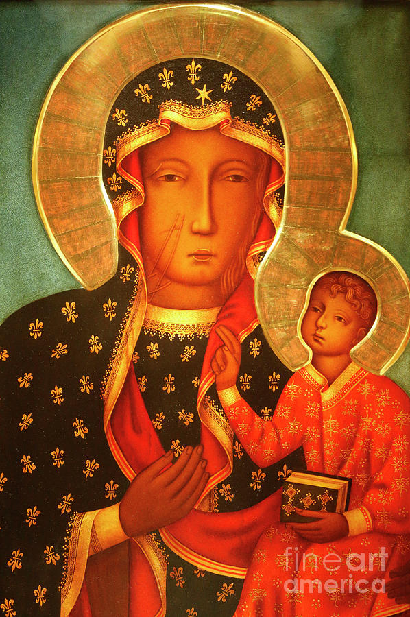 598x900 Our Lady Of Czestochowa Painting By Polish School - Our Lady Of Czestochowa Painting