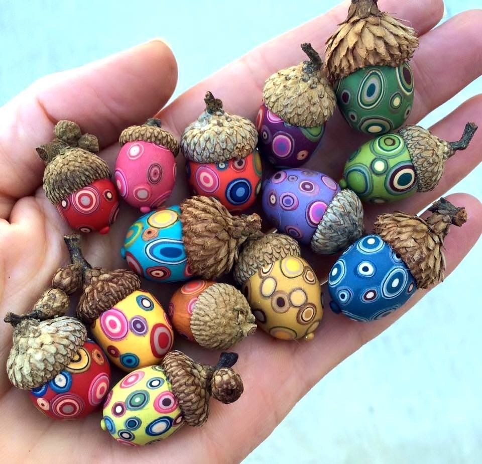 960x924 Painted Acorns Rock Art - Painting Acorns