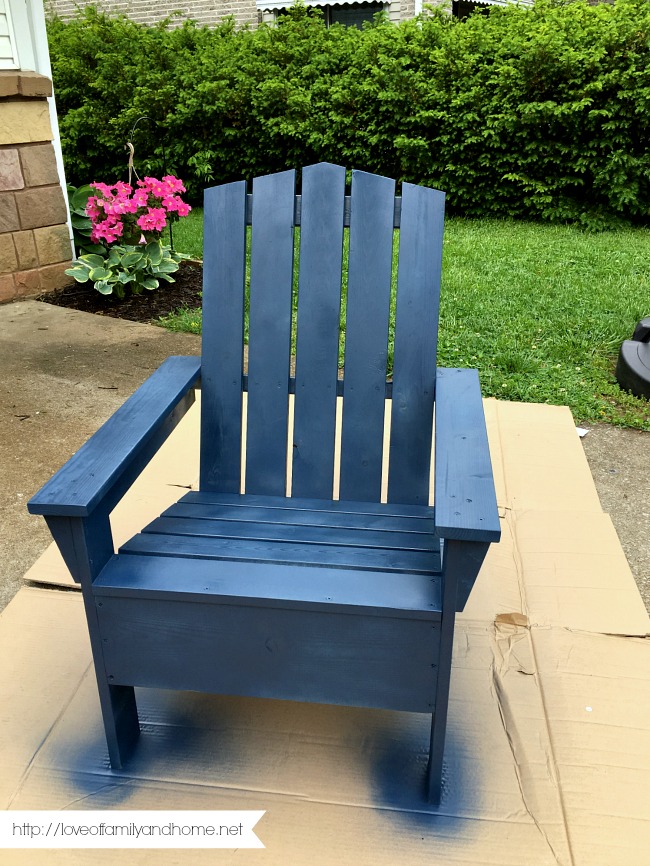 650x866 Spray Painted Adirondack Chair - Painting Adirondack Chairs