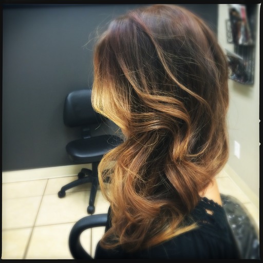 512x512 Hair Coloring With Colour Wand Balayage Paddles Colour Wand - Painting African American Hair