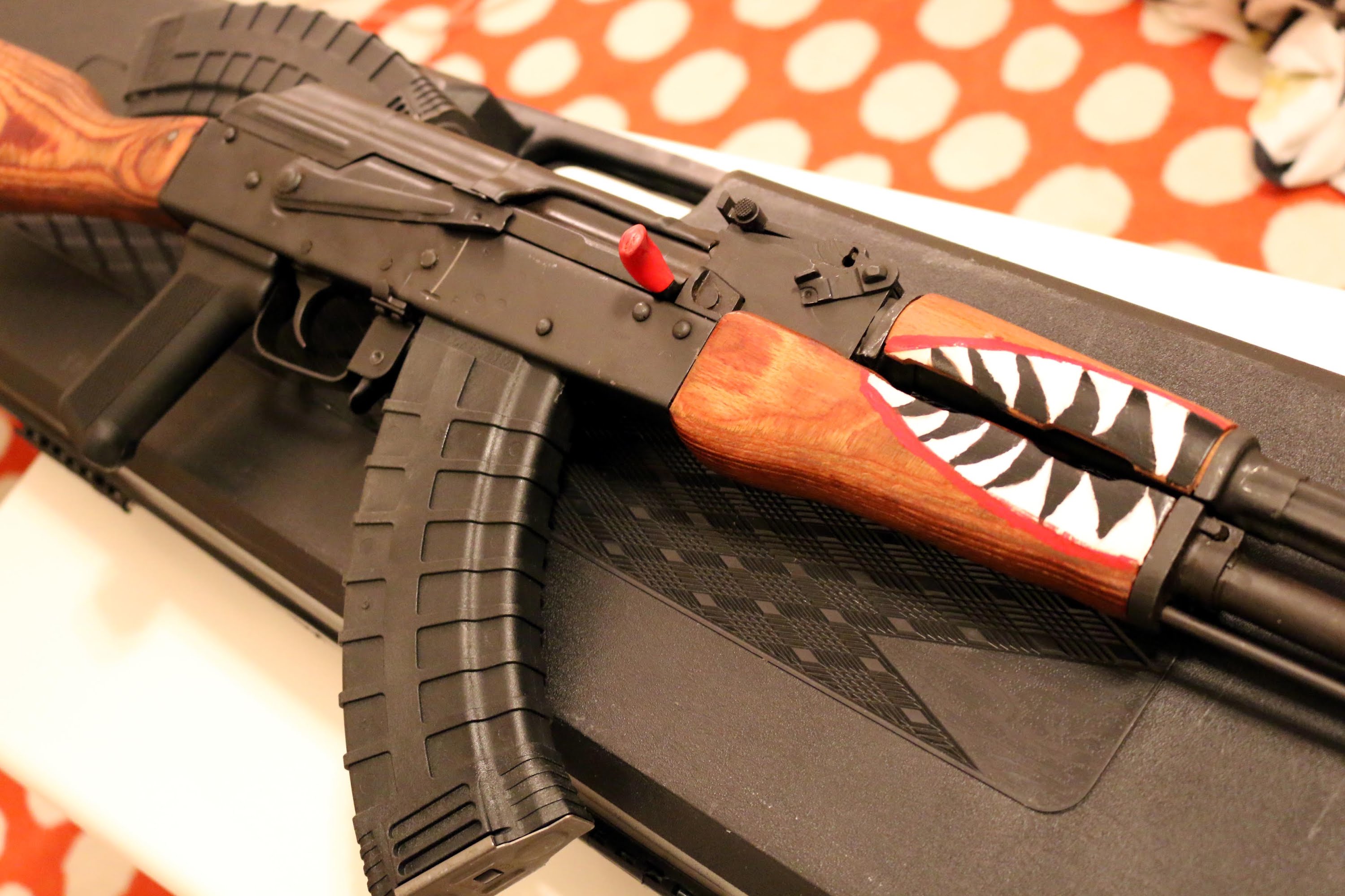 3000x2000 Painting War Teeth On An Ak 47 Wasr10 Rifle. Gun Art! - Painting Ak 47