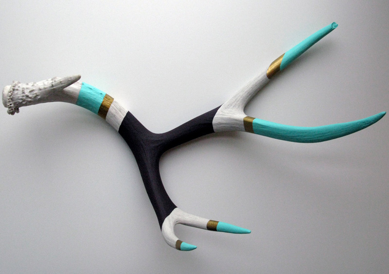 800x563 Lisa Mende Design Diy - Painting Antlers