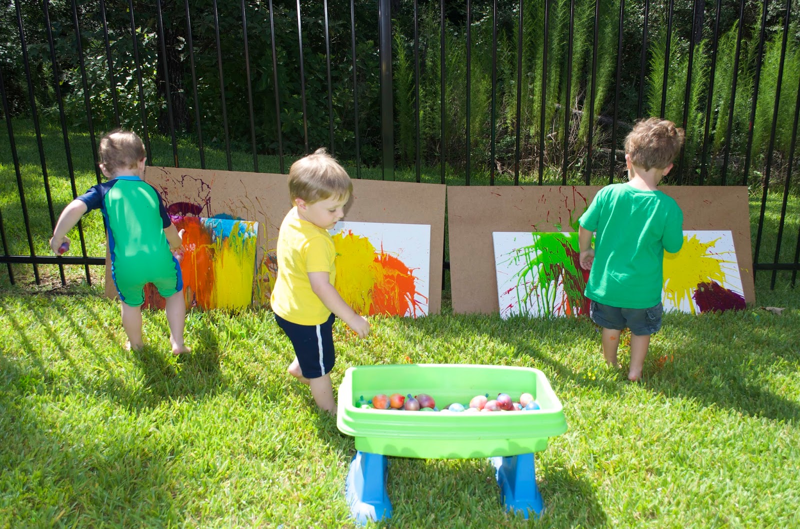 1600x1059 Crazy Cozads Paint Balloon Art! - Painting Balloons On Canvas