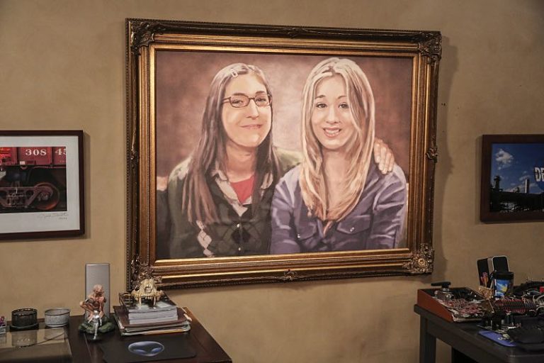 768x512 Painting Of Penny And Amy The Big Bang Theory Wiki Fandom - Painting Big