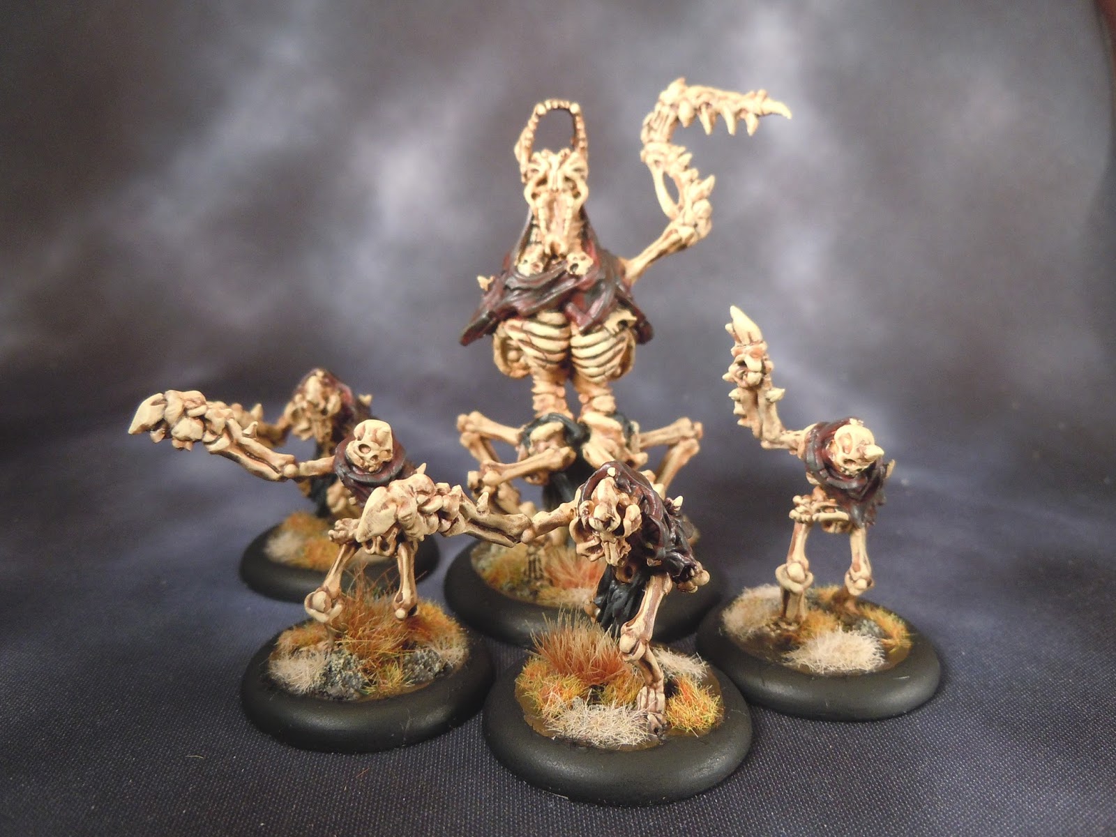 1600x1200 Wally's Sad Attempts - Painting Bone