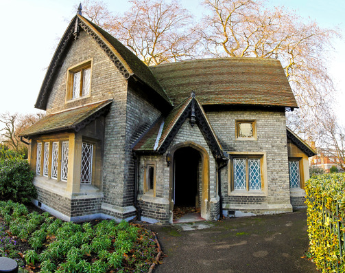 503x397 Exterior Painting What You Should Know Before Painting Brick - Painting Brick Houses