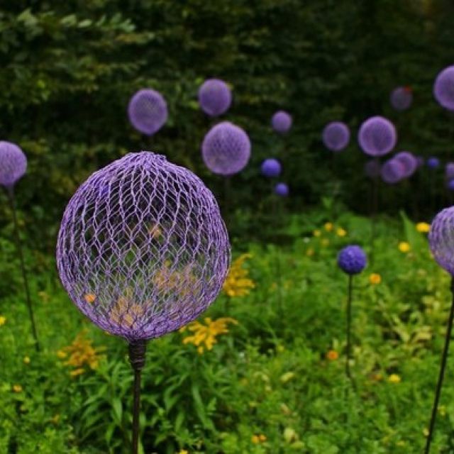640x640 Paint Chicken Wire To Look Like Truffula Flowers. Garden - Painting Chicken Wire