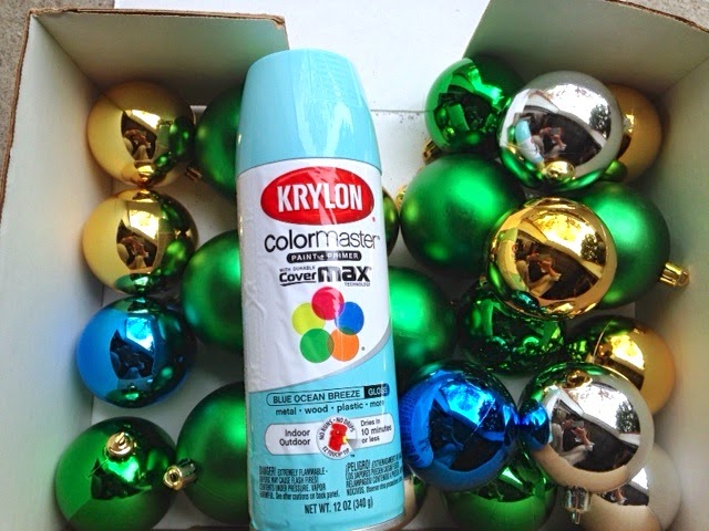 640x480 Sew Many Ways Spray Painting Christmas To New - Painting Christmas Balls