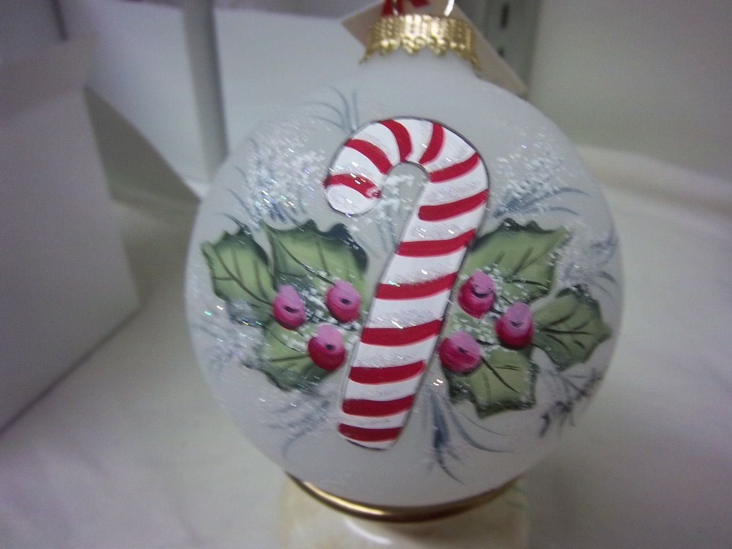 1500x1125 Ornament, Candy Cane With Holly And Berries, Hand Painted - Painting Christmas Bulbs