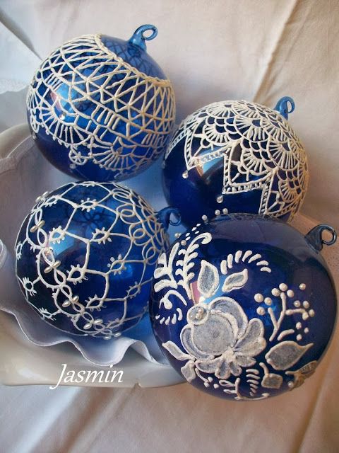 480x640 Painted Christmas Ornaments - Painting Christmas Bulbs