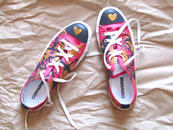 600x450 Paint Converse Tutorial Yachin You Bonny - Painting Converse