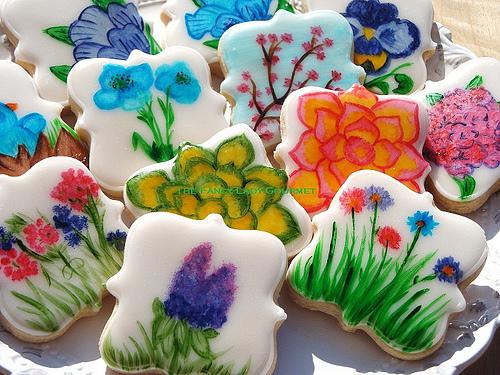 500x375 Delving Into Cookie Painting - Painting Cookies
