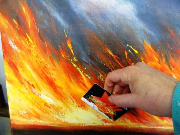 590x443 Linda Macaulay On Dynamic Painting, Australian - Painting Fire