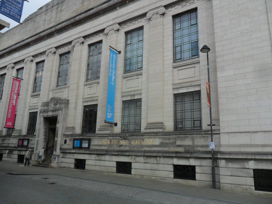 550x413 Painting - Painting For Graves