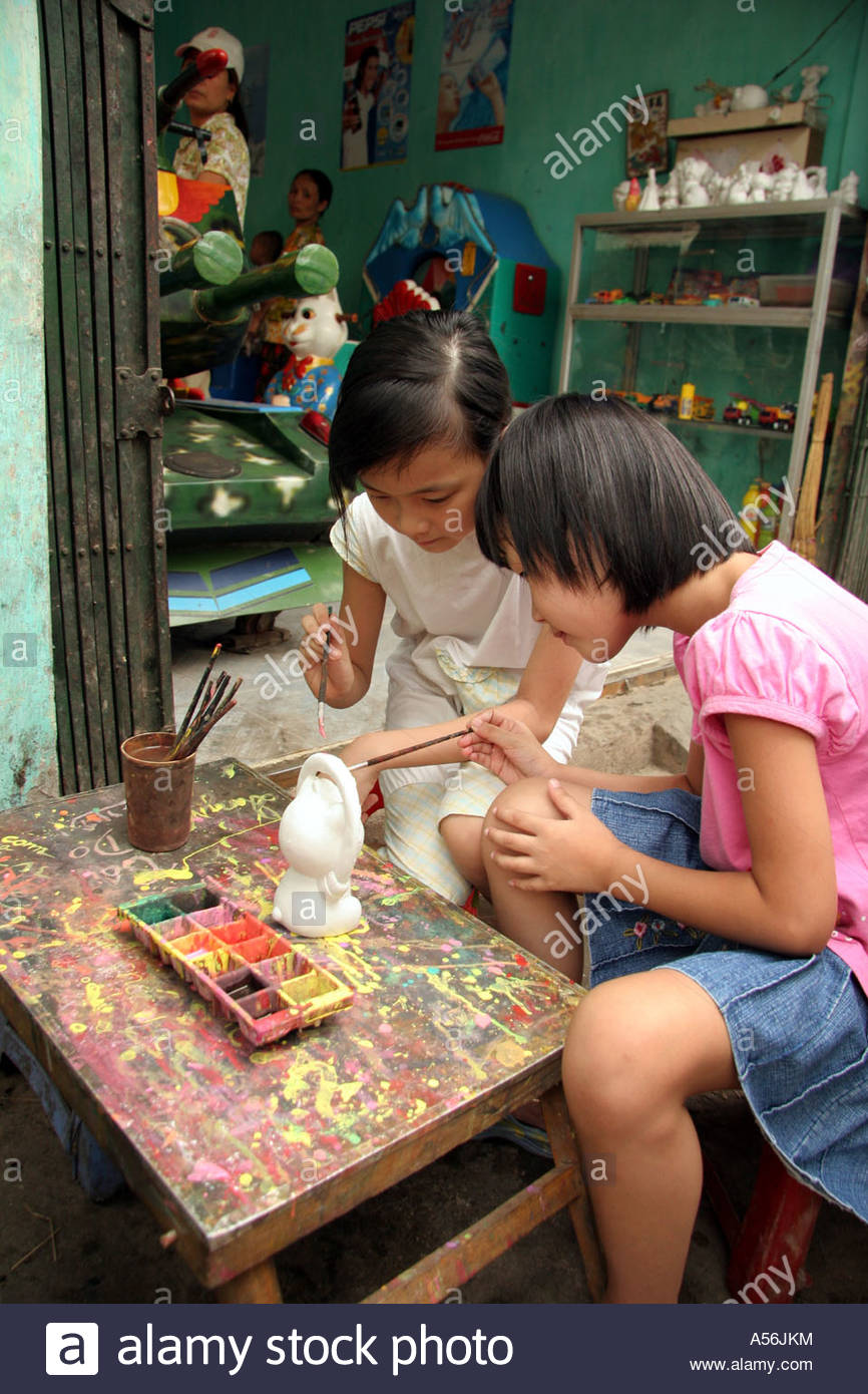 866x1390 Painet Iy8687 Vietnam Girls Kids Children Painting Small Statue - Painting For Small Kids
