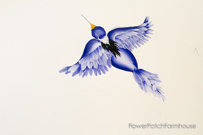 700x464 How To Paint A Flying Bird - Painting Of Birds In Acrylic