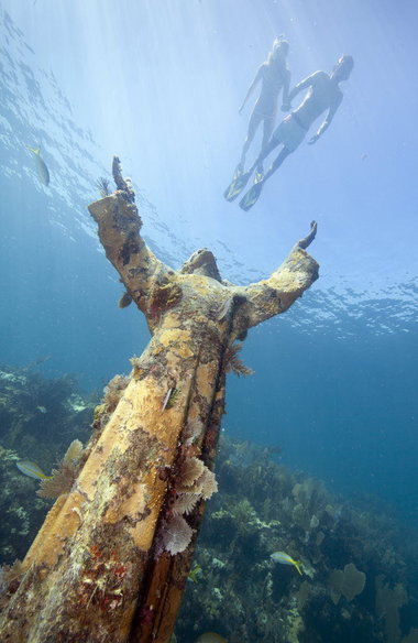 380x584 From Snorkeling In Key Largo To Biking In Key West The Journey Is - Painting Of Jesus Reaching Into Water