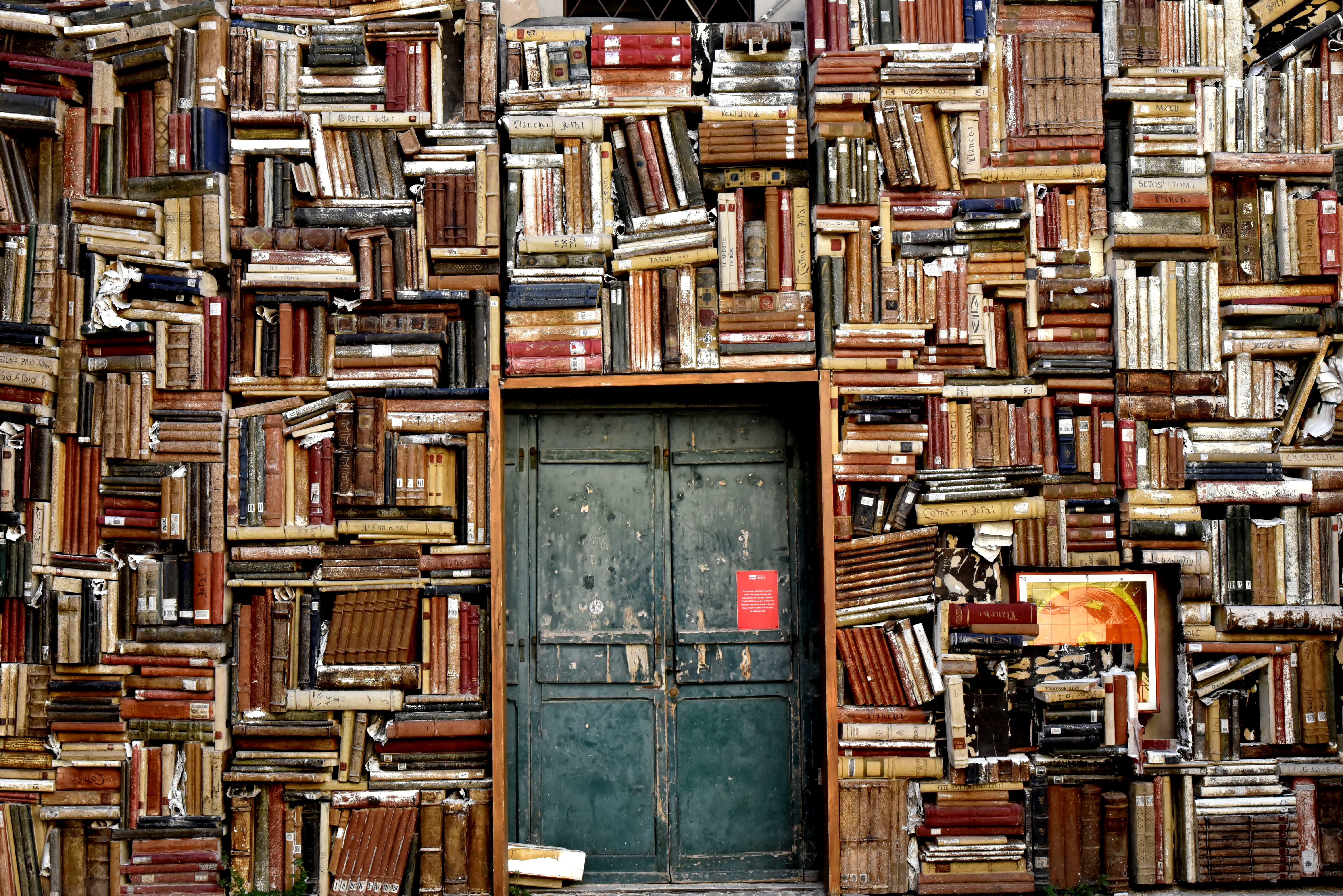 6016x4016 Free Images Wood, City, Entrance, Color, Italy, Furniture, Door - Painting Of Library