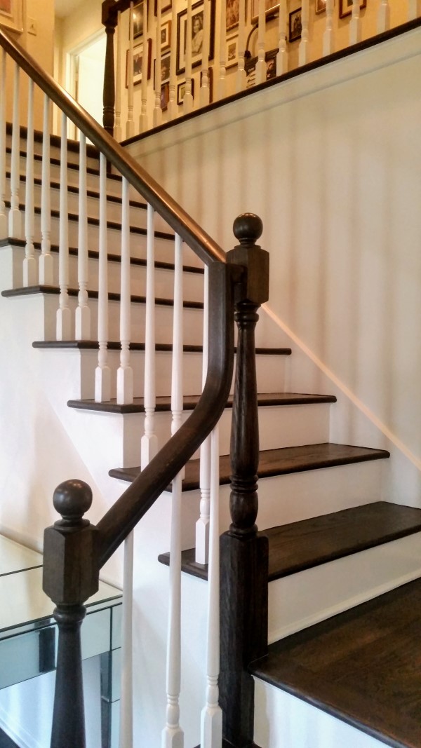 600x1067 Interior Painting Of Stairs And Trim In Northbrook Il North - Painting Of Stairs