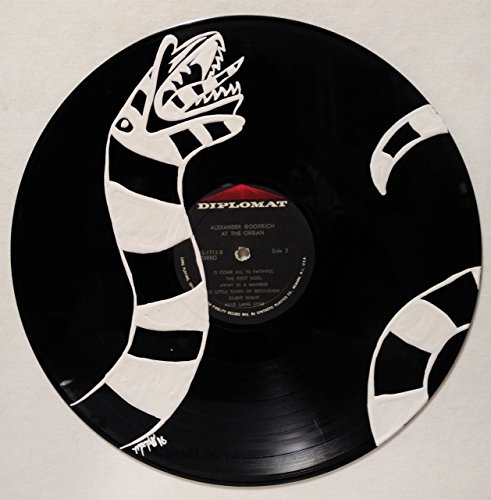 491x500 Hand Painted Beetlejuice Sandworm Vinyl Record Wall Art Handmade - Painting On Vinyl Records