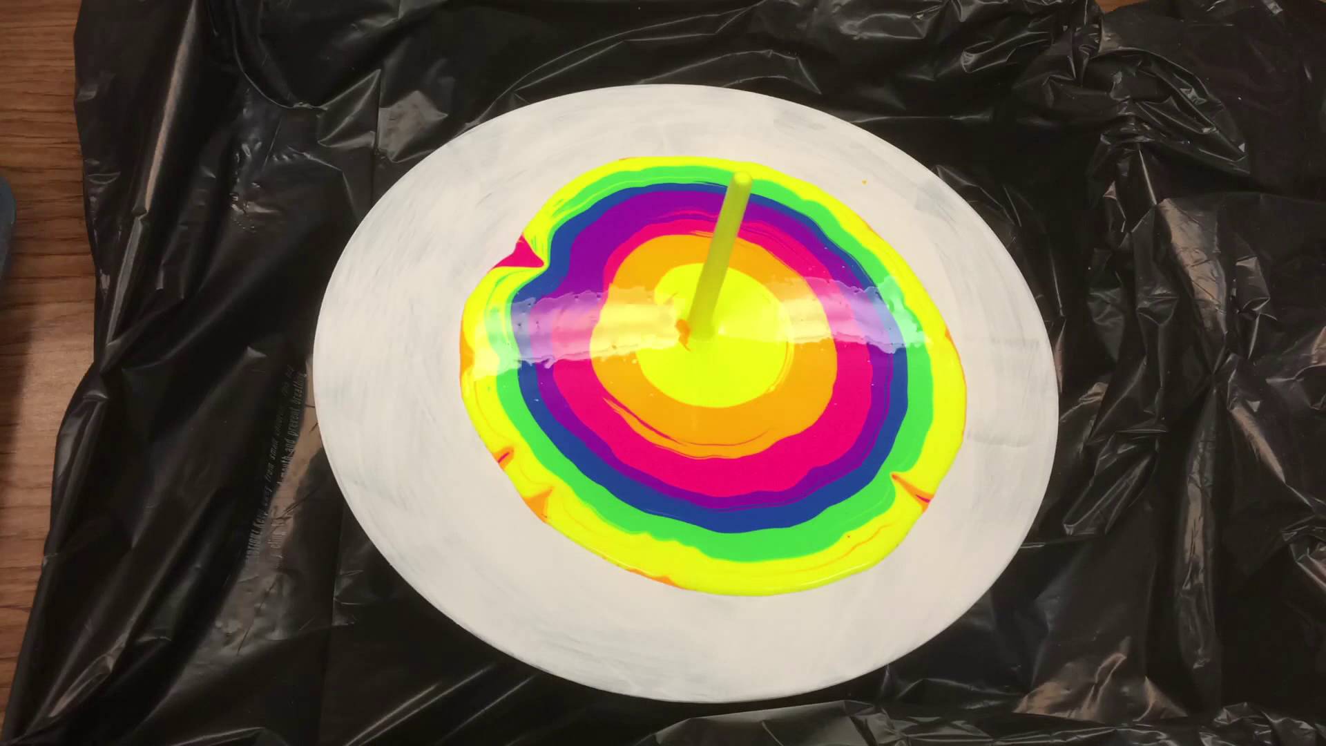 1920x1080 Class Paint Pour Over Vinyl Record - Painting On Vinyl Records