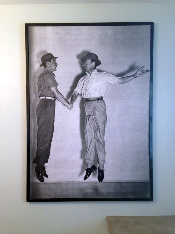 590x787 Big Art Made With Large Cheap Canvas Art From Ikea - Painting Over Canvas Photo