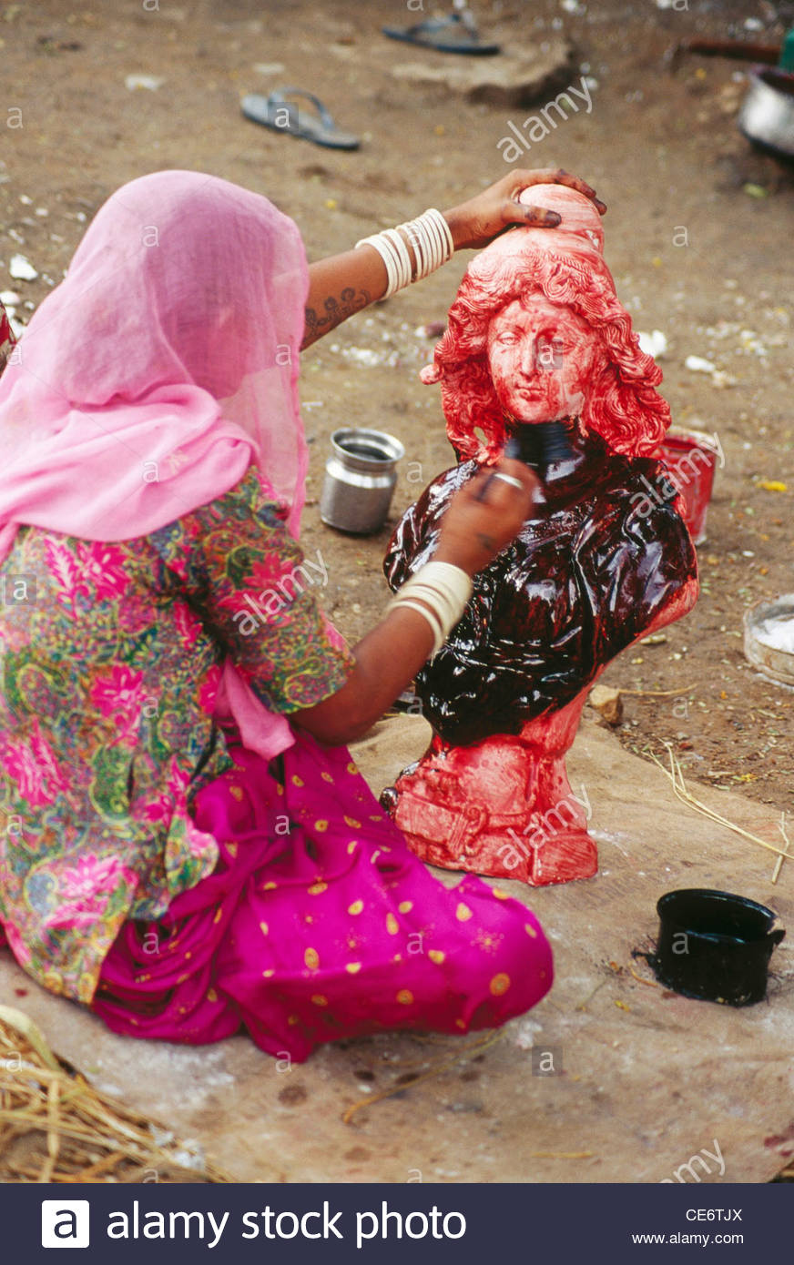 872x1390 Plaster Painting Stock Photos Amp Plaster Painting Stock Images - Painting Plaster Of Paris