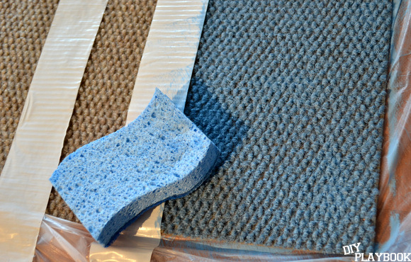 580x370 How To Paint This Diy Outdoor Rug In Three Easy Steps Diy Playbook - Painting Rug