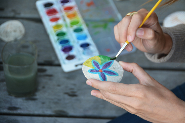 650x434 Painting Sand Dollars Babyccino Kids Daily Tips, Children'S - Painting Sand Dollars