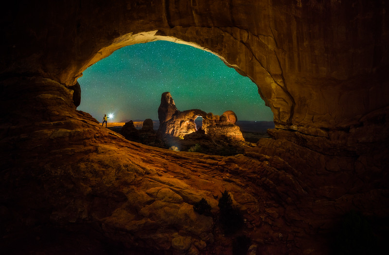 800x524 Night - Painting Scale