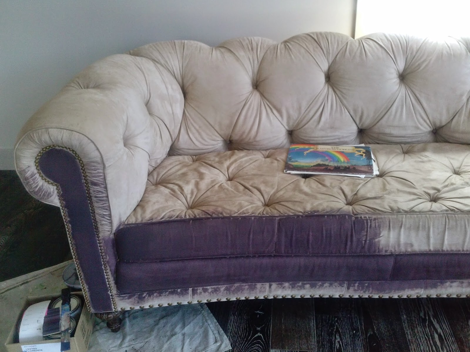 1600x1200 Reloved Rubbish The Painted Sofa - Painting Sofa