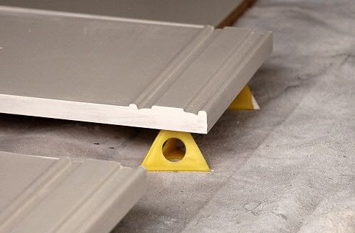 499x328 Four Tips That Take The Pain Out Of Painting Craft - Painting Triangles