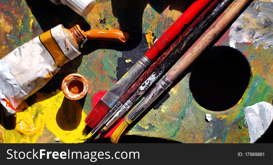 880x531 Used Painting Utensils - Painting Utensils