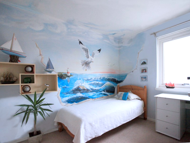 799x600 Ulianka Artist - Painting Waves On Wall