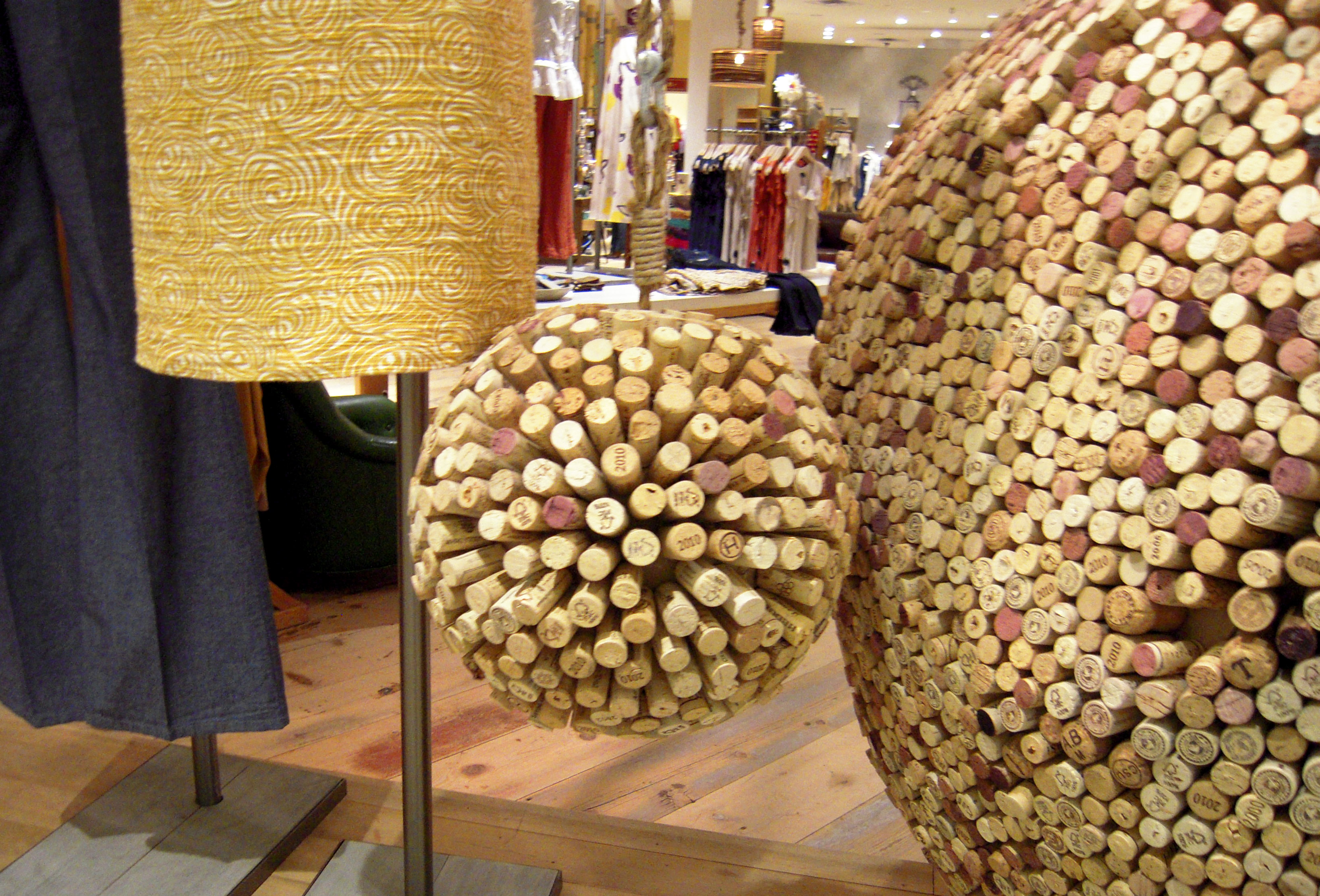 3276x2224 How To Make A Decorative Cork Ball All Put Together - Painting Wine Corks